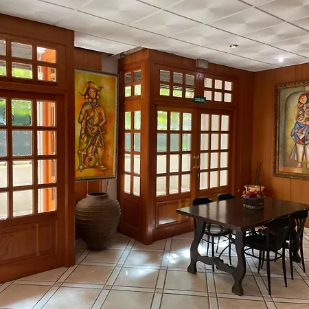 Apartamento Edificio Mirasierra *