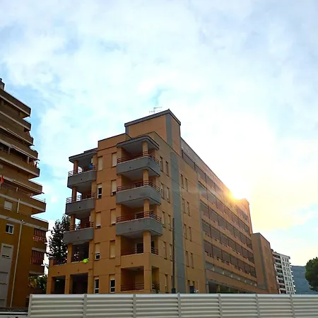 Lejlighed Edificio Mirasierra *
